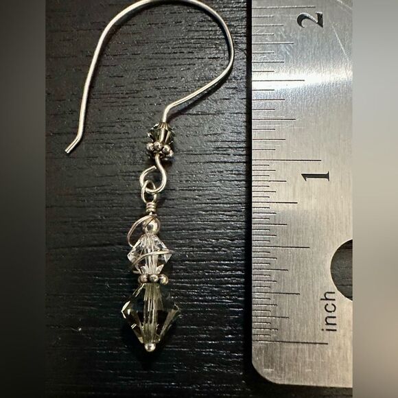 Elegant Silver and Crystal Drop Earrings - Picture 3 of 6